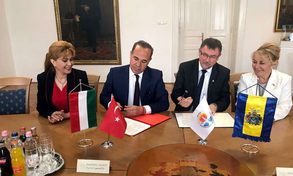 Adana ve Debrecen kardeş şehir oldu