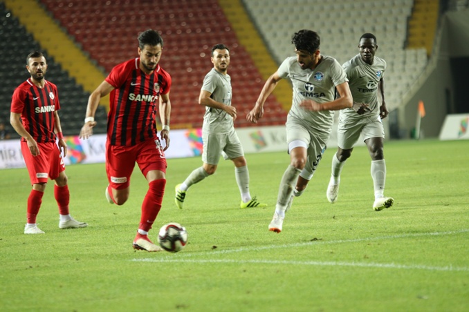 GAZİŞEHİR GAZİANTEP: 0 ADANA DEMİRSPOR: 1