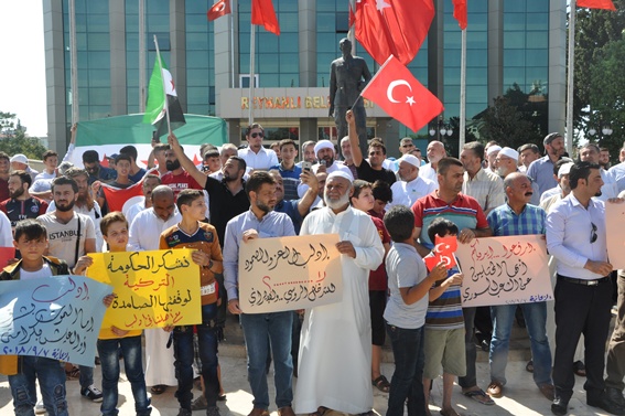 Suriyelilerden protesto