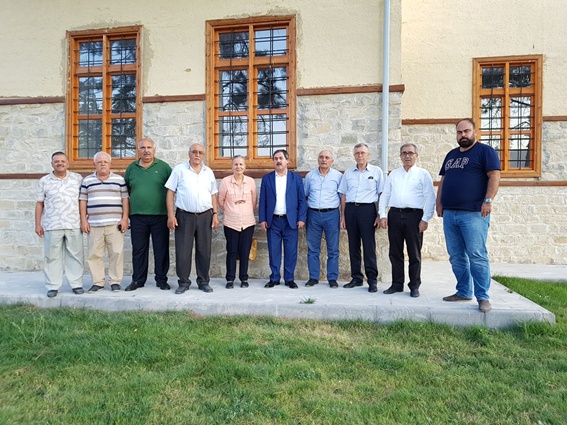 Kaya’dan Darende Vakfı’na bağış
