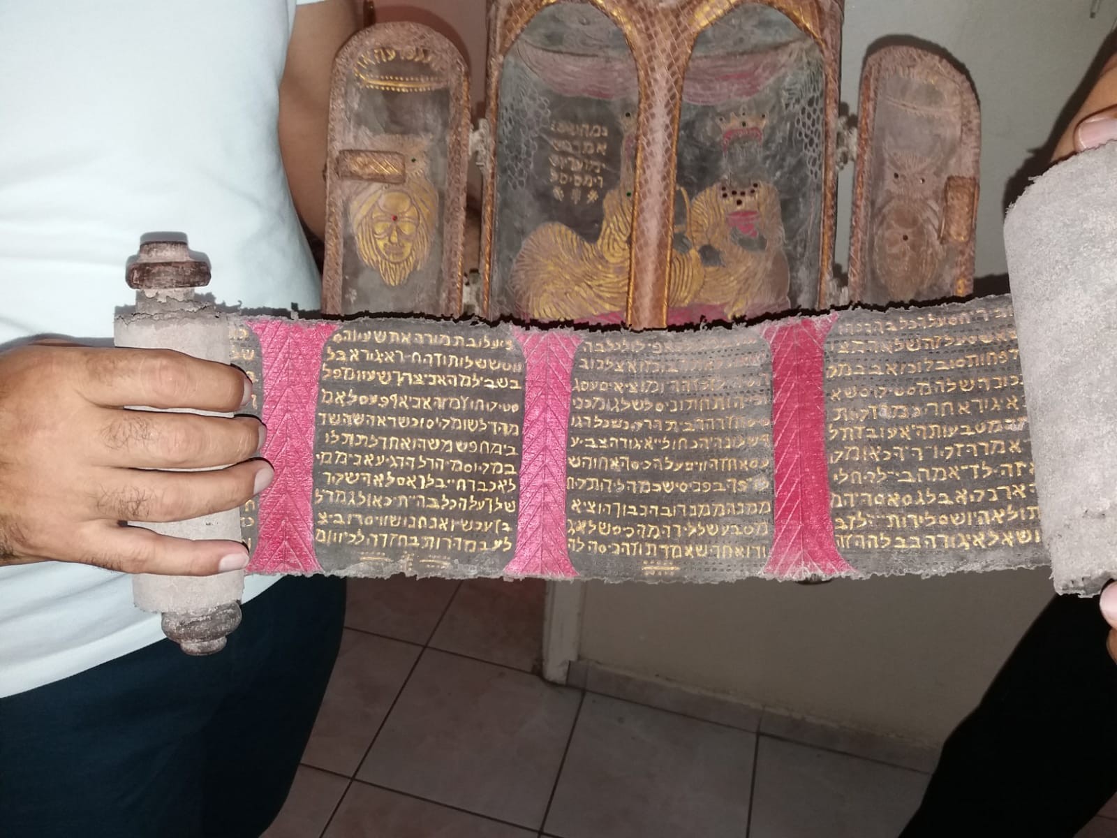 Paha biçilemez Yahudi sandukası bulundu