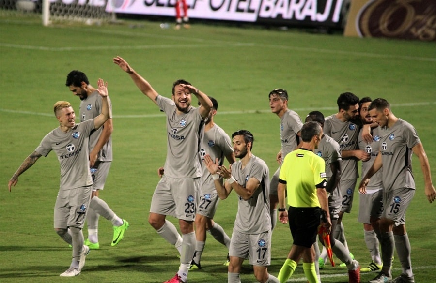 İÇ SAHA FOBİSİ BİTTİ!