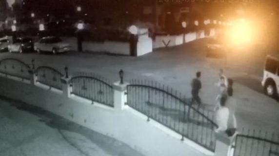 Yan bakma kavgasında boğazından böyle bıçaklandı