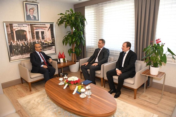Adana'da 4 ilçeye yeni kaymakam