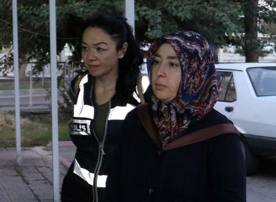 FETÖ'cülere operasyon