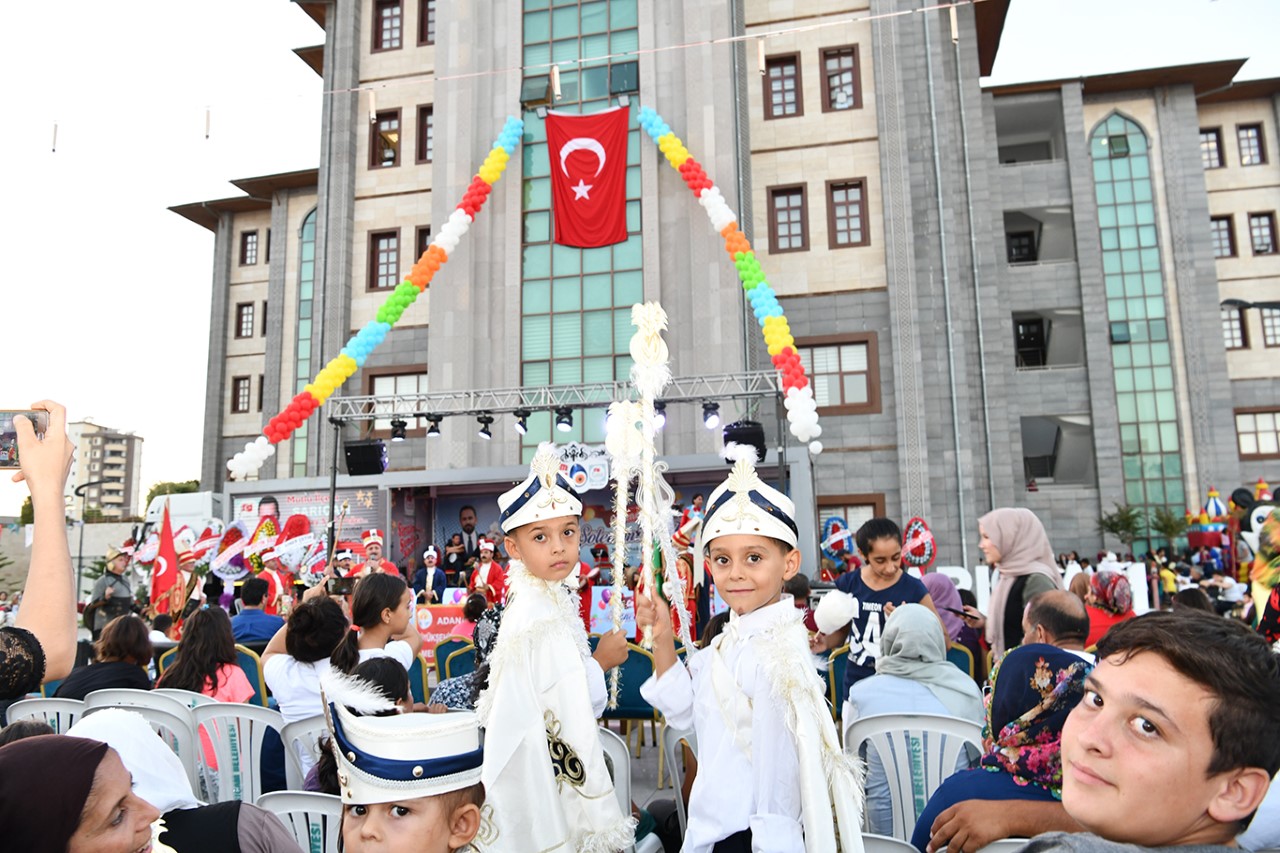 Sarıçam'da sünnet şöleni coşkusu