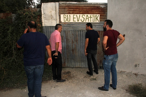 Hırsızlar kaçtı polis kovaladı