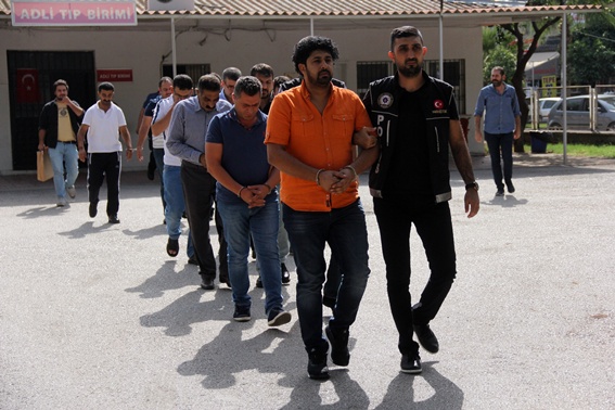 Suriyeli torbacılara operasyon: 24 gözaltı