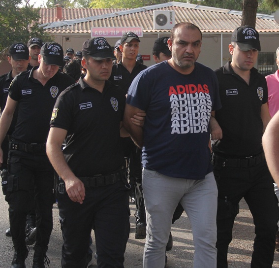 Dolandırıcıları muska koruyamadı!