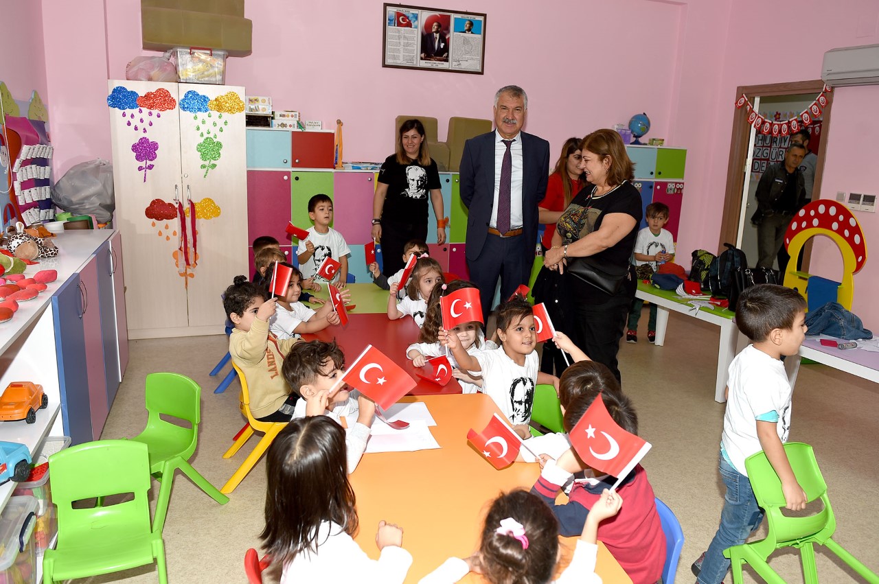Seyhan Belediyesi Kreşlerinde 29 Ekim Coşku İle Kutlandı
