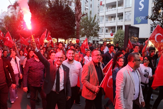 Cumhuriyet coşkusu