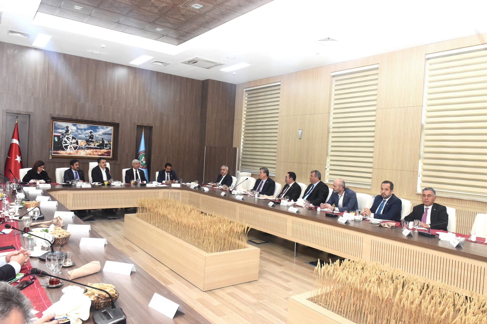 Ayhan Barut, Bakan Pakdemirli ile görüştü