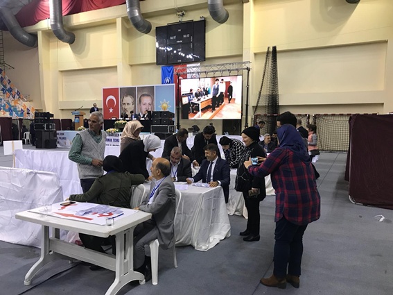 Ak Parti’de çipli e-temayül