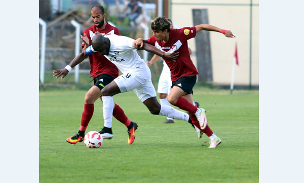 Şimşek, Gakkoş’u 2 golle geçti