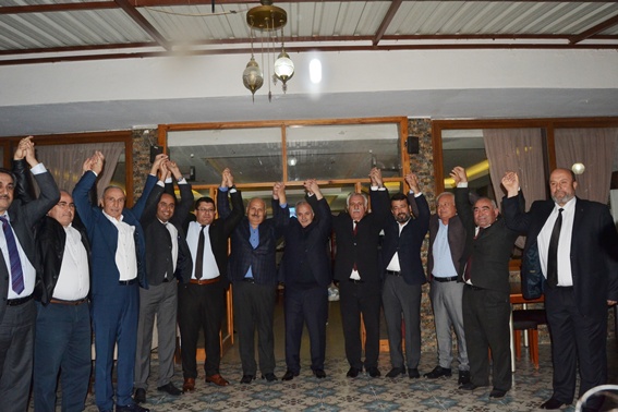 AK Parti adaylarını buluşturan yemek