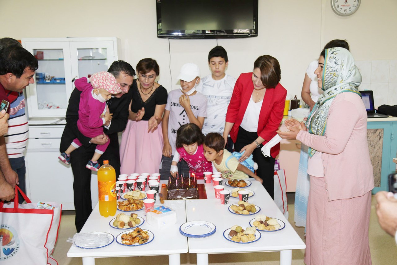 Ücretsiz sağlık hizmetleri çığ gibi