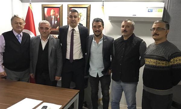 Uçar,