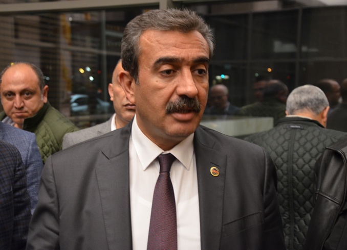 Soner Çetin üzgün