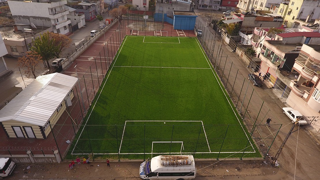 Yüreğir 2 yeni spor tesisine daha kavuştu