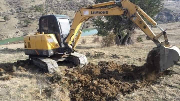 İş makinesini çaldılar
