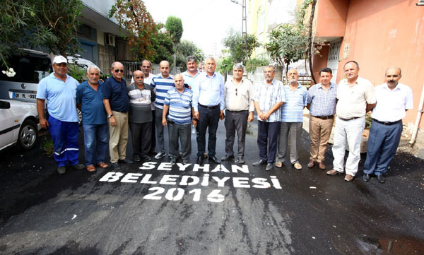 Seyhan Belediyesi’nin Asfalt Hamlesi Devam Ediyor