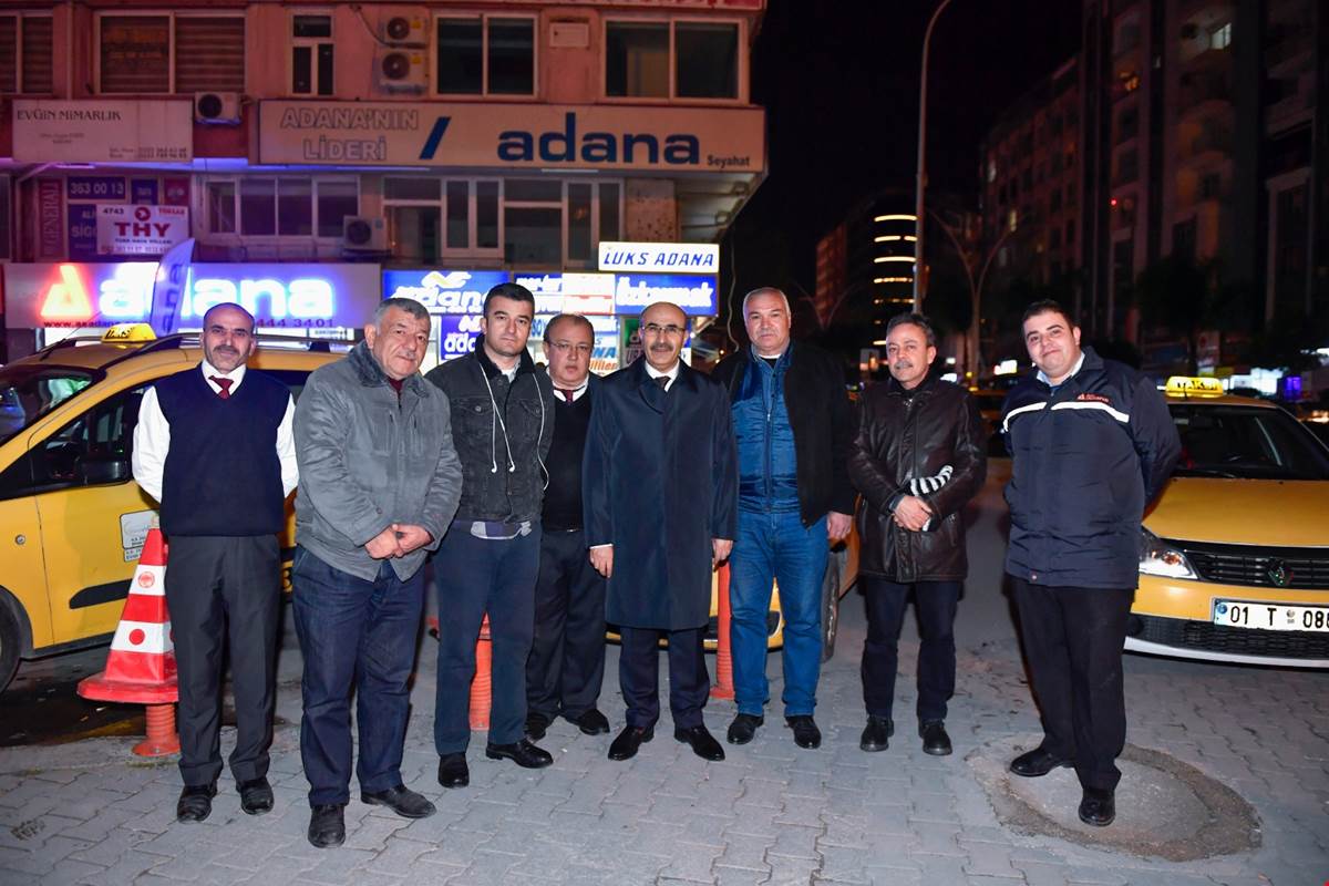 Vali Demirtaş, taksici esnafıyla bir araya geldi