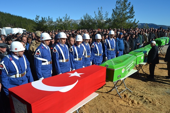 Bir aile yok oldu
