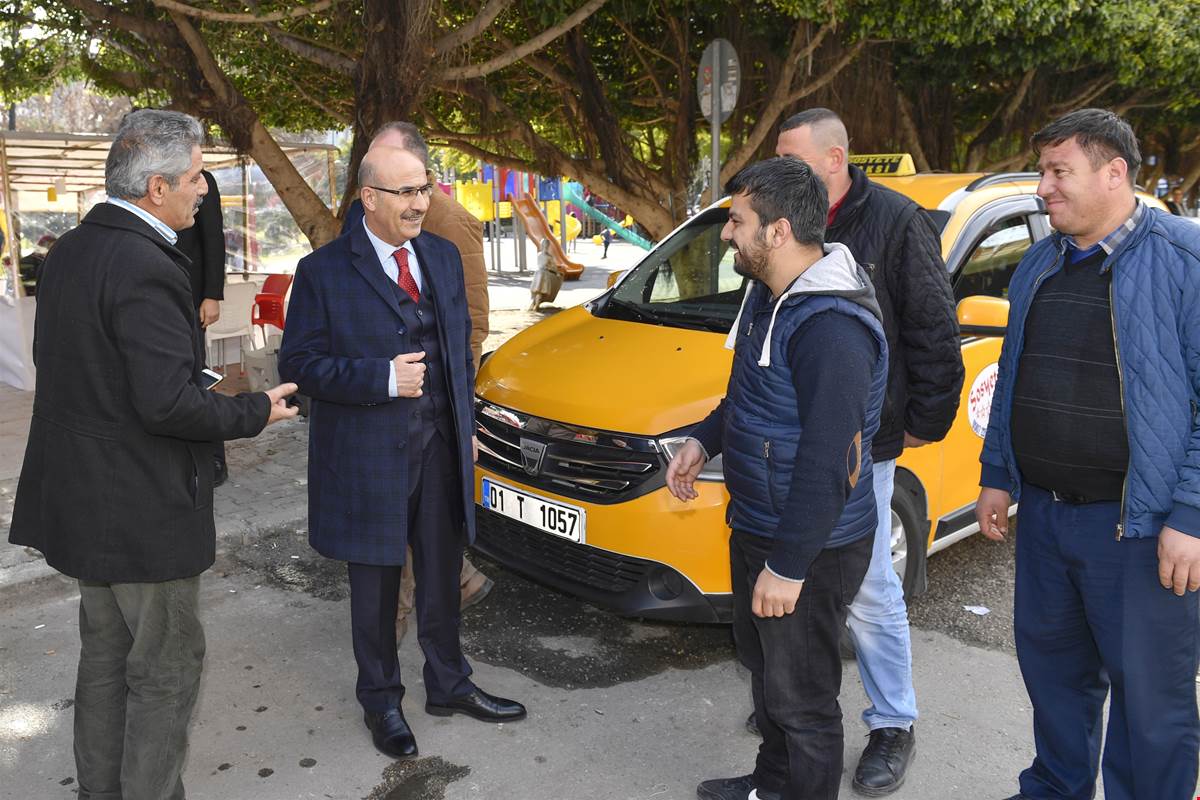 Vali Demirtaş, taksi esnafını ziyaret etti