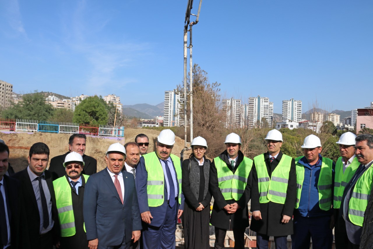 Ödüllü Sosyal Yaşam Merkezi’nin Temeli Atıldı