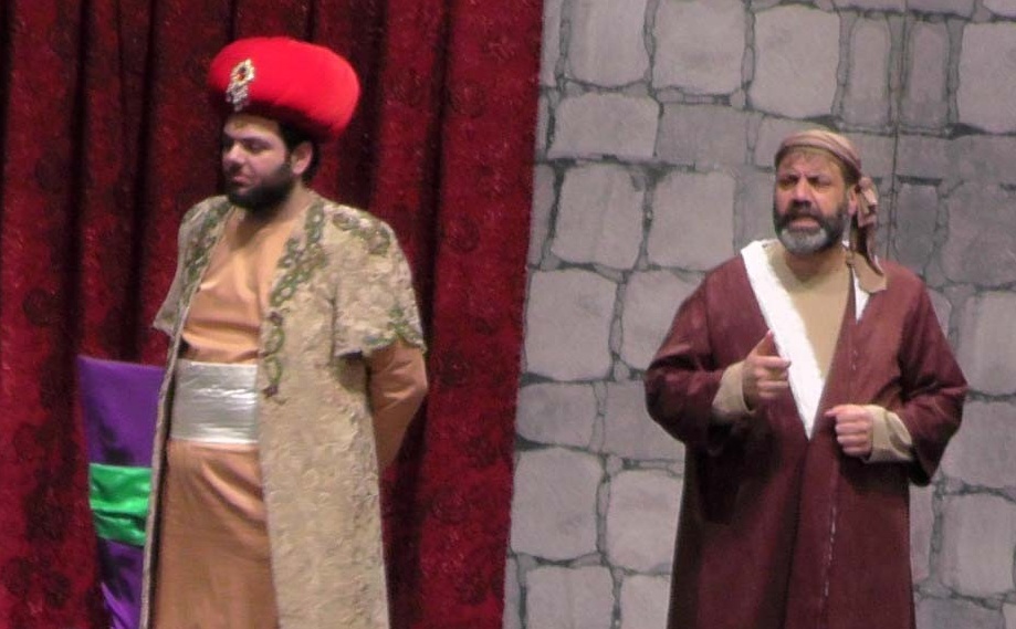 Baba-oğul aynı sahnede