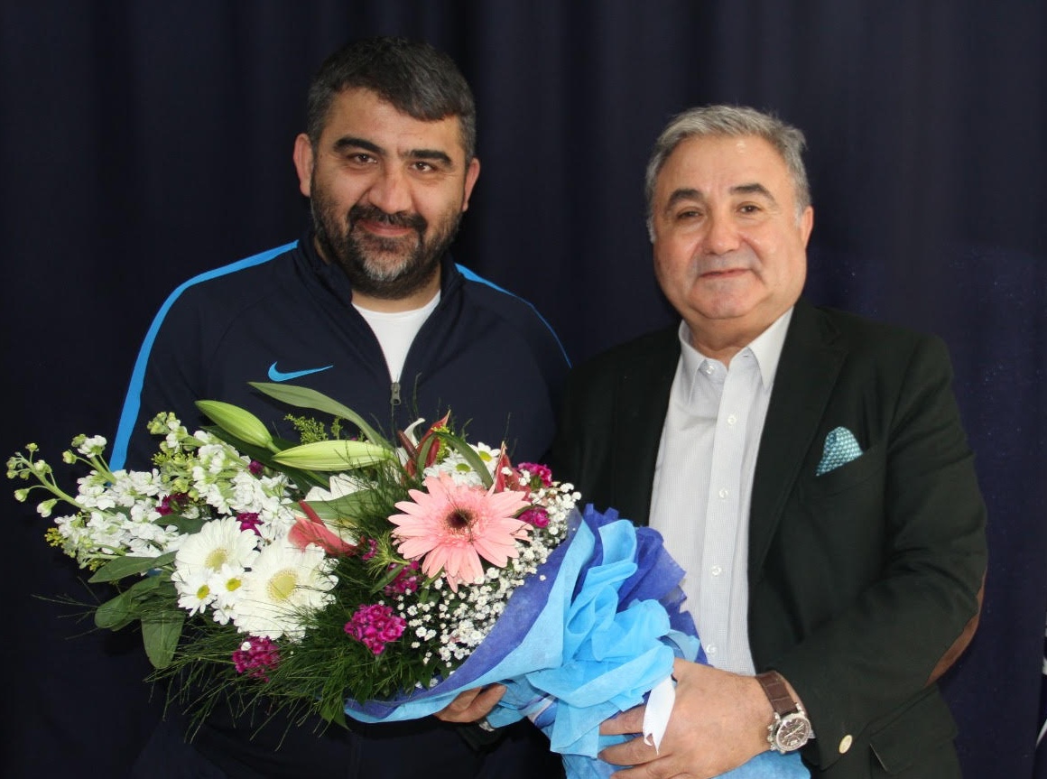 Demirspor'un yeni hocası Ümit Özat
