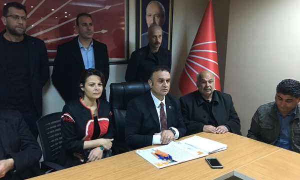 CHP'den istifa eden Ünal, MHP'ye geçeceğini açıkladı