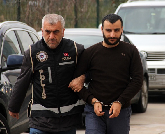 FETÖ'cü Suriyeli gibi yaşıyordu!
