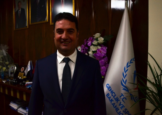 Adana'da yeni stadın çatısı tamamlandı