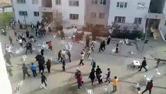 Fazla dans ettin' kavgası