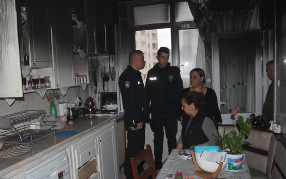 Adana'da korkutan yangın