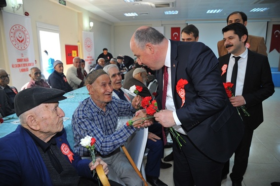 Yaşlılar unutulmadı