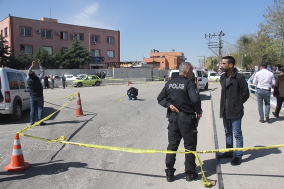 Yeğenlerden dayılarına polis merkezi çıkışında kanlı pusu