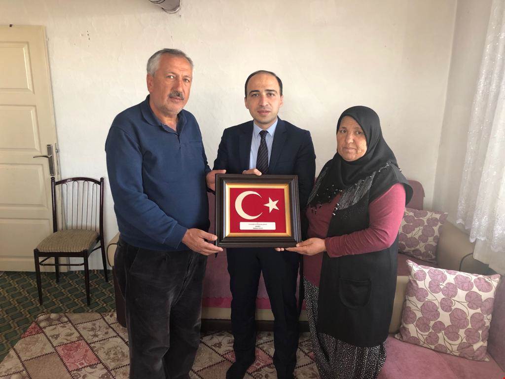Şehit ailesine ziyaret