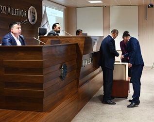 Sarıçam Meclisi'nde seçim yapıldı