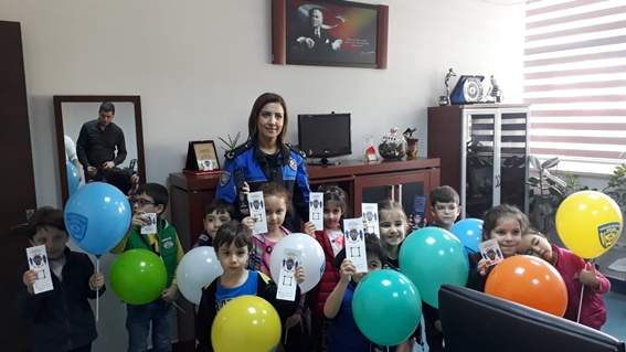 Toplum Destekli Polislerin minik ziyaretçileri