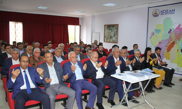 Kozan Belediyesi'nde ilk meclis toplantısı