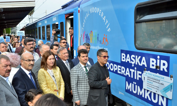 Sosyal Kooperatif Eğitim Treni Adana'da