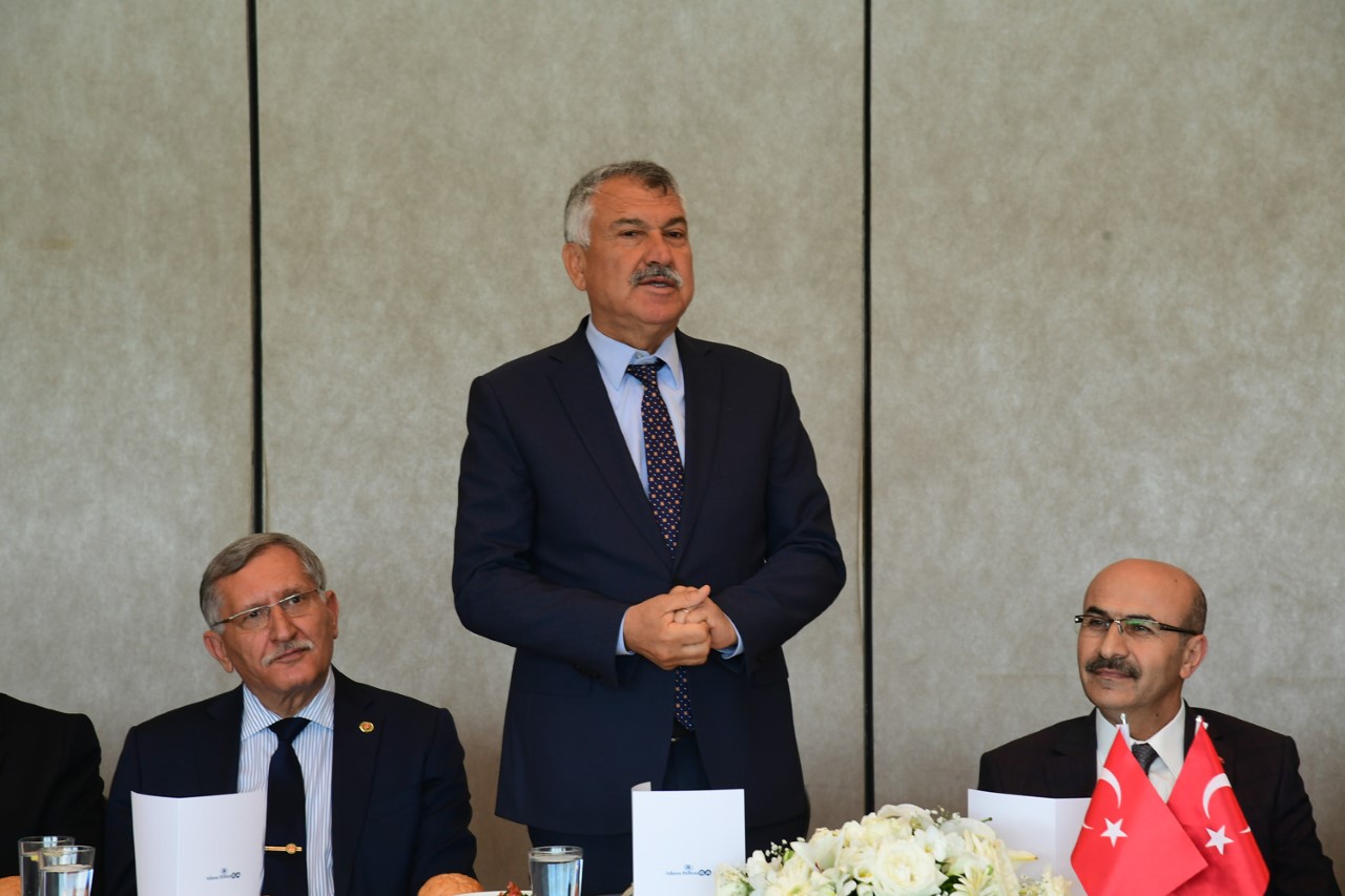 Zeydan Karalar, “Birlikteliğimiz Adana’ya kazandırıyor.”