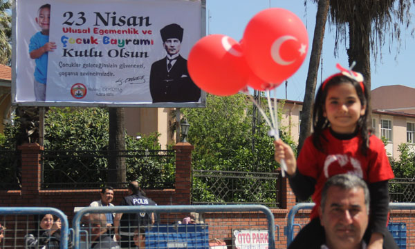 Adana'da 23 Nisan Ulusal Egemenlik ve Çocuk Bayramı coşkusu