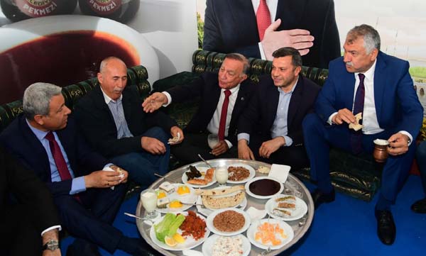 Karalar, “Adana mutfağı çok daha ünlü hale gelebilir”