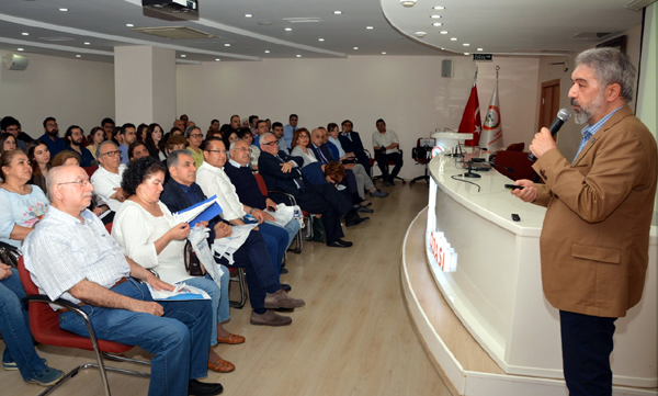“Eczacılık Hızla Evriliyor”