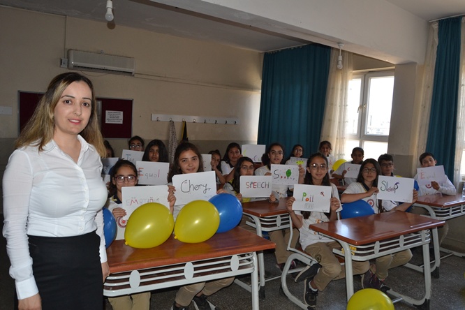 İngilizceyi resmederek öğreniyorlar