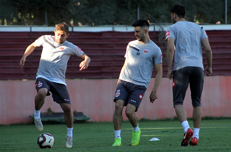 Kaplan startı verdi