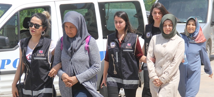 FETÖ operasyonunda 3 tutuklama